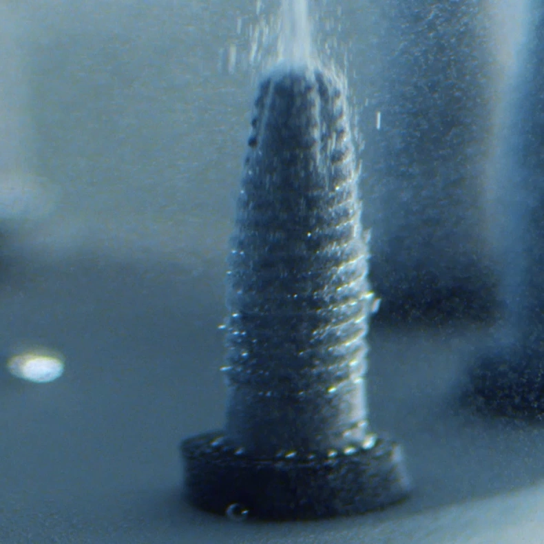 What Is SLA Surface Treatment in Dental Implants? - 表面处理
